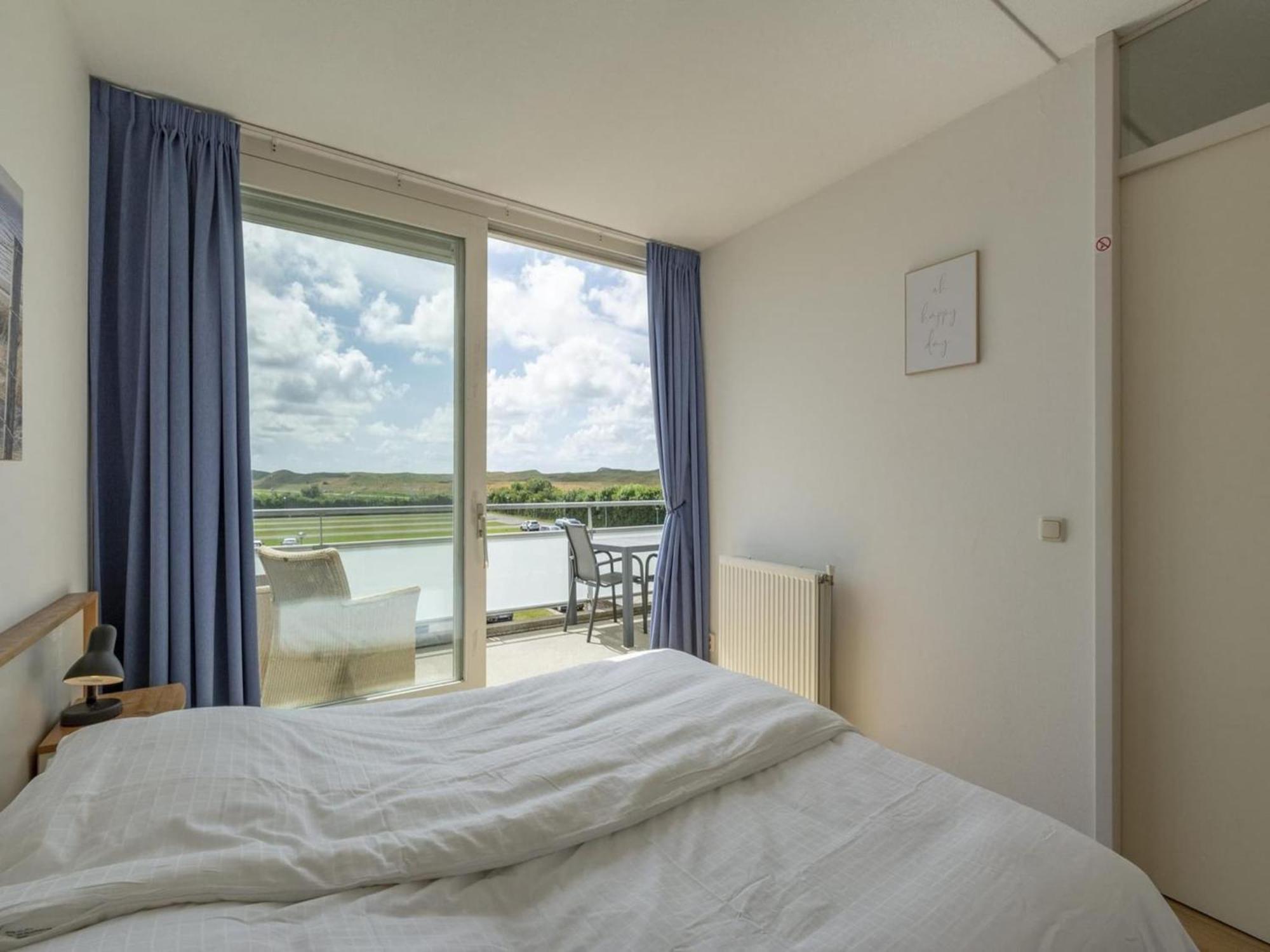 Alluring Coastal Apartment Callantsoog Buitenkant foto